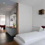 Hof-suiten * Waren (Mueritz)