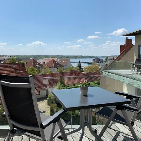 Hof-suiten * Waren (Mueritz)
