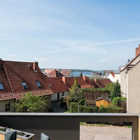 Hof-suiten *