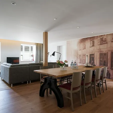 Hof-suiten Apartment Waren (Müritz)